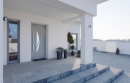 porte d'entrée en acier